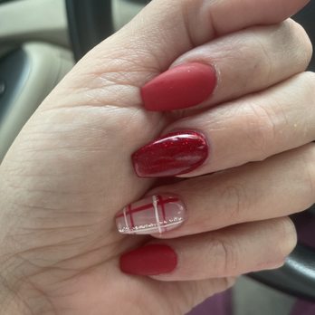 Orchard Nails - Christmas nails by the wonderful Amy - Nail Salons Near Me - Corona, California Orchard Nails - Christmas nails by the wonderful Amy - Nail Salons Near Me - Corona, California