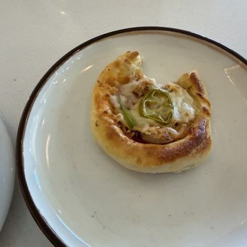 Arwa Yemeni Coffee - Chicken & Jalapeño pizza - Coffee & Tea Near Me - Richmond, Texas