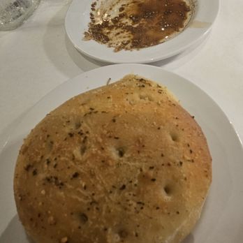 Leo's Italian Social - Bread and olive oil  for dipping - Italian Near Me - Charlotte, North Carolina