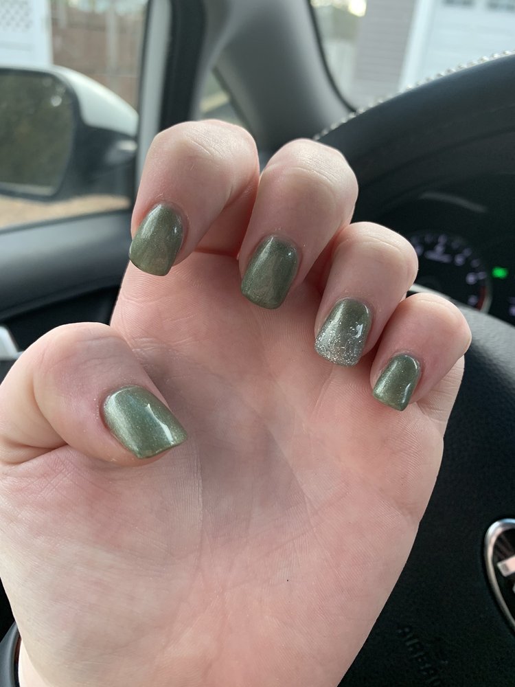 TEN NAIL 1109 Old Country Rd, Riverhead, New York Nail Salons