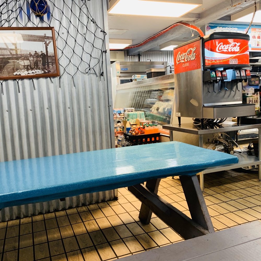 Fresh Catch - Inside - Hawaiian Near Me - Honolulu, Hawaii Fresh Catch - Inside - Hawaiian Near Me - Honolulu, Hawaii