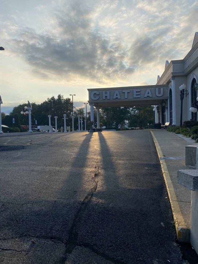 HICKORY HILLS COUNTRY CLUB Updated October 2024 41 Photos & 50