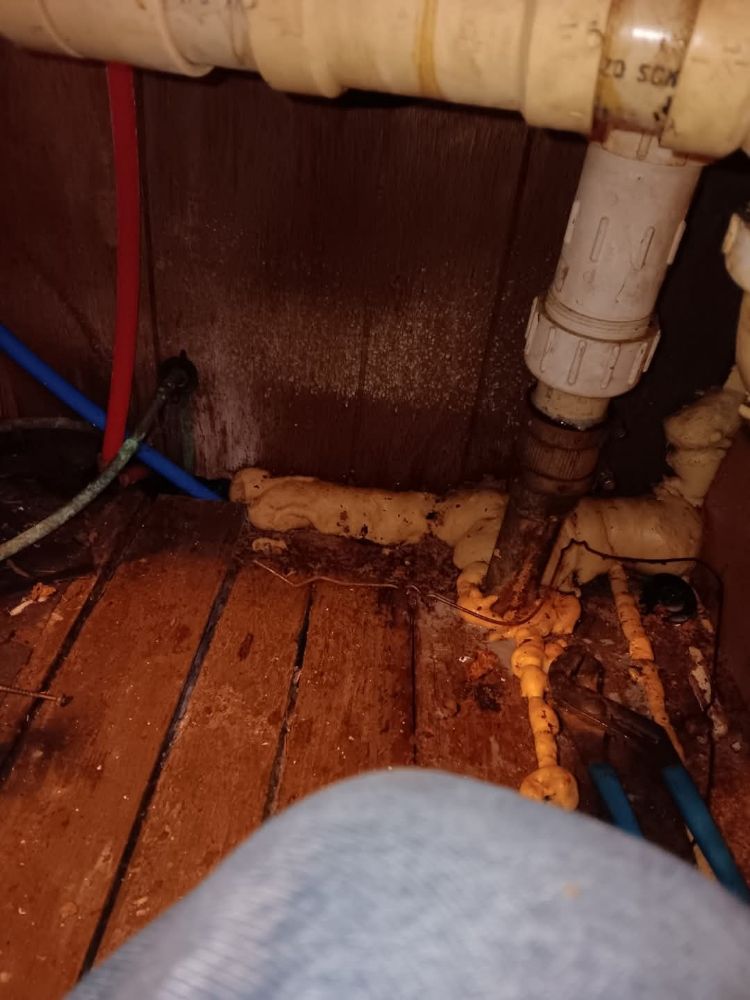 Slide of Reneau's Remodeling