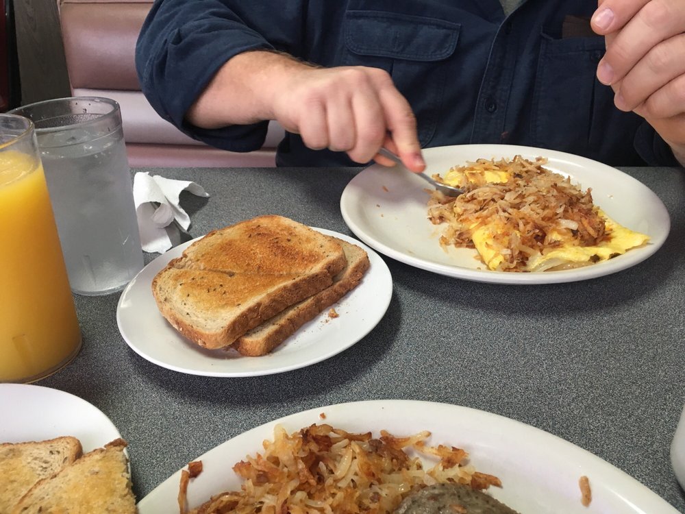 CUP & SAUCER RESTAURANT CLOSED 13 Photos & 16 Reviews 118 E