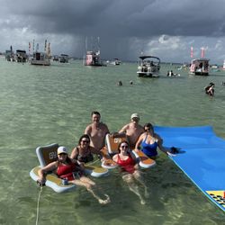 Crab Island Cruises - Crab island
