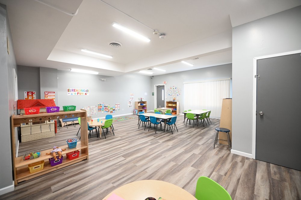 THREE LITTLE BEARS DAY CARE Updated June 2024 2010 E Main St