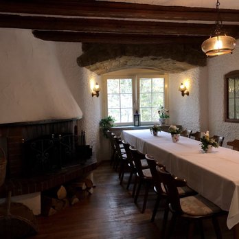 Restaurant Burg Waldenstein - Gemütlicher Nebensaal - Swabian Near Me - Rudersberg, BW Restaurant Burg Waldenstein - Gemütlicher Nebensaal - Swabian Near Me - Rudersberg, BW