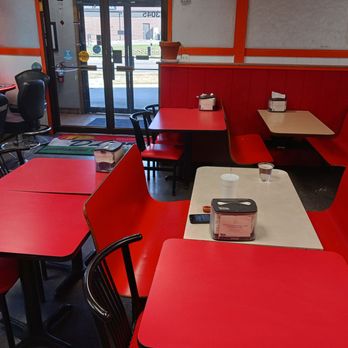 D'leon’s Taco Rico - Seating - Mexican Near Me - Lincoln, Nebraska D'leon’s Taco Rico - Seating - Mexican Near Me - Lincoln, Nebraska