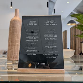 Aspire Lounge - Airport Lounges Near Me - Ottawa, Ontario