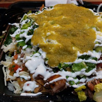 Tom's Tailgate - Best nachos i love them - Mexican Near Me - La Mirada, California