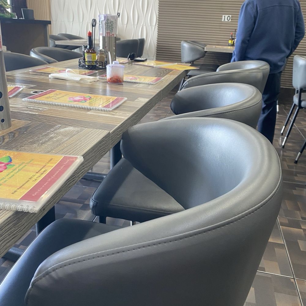 Hong Mai - Very wonky padded chairs that make it difficult to get in and out of. - Vietnamese Near Me - Westminster, California Hong Mai - Very wonky padded chairs that make it difficult to get in and out of. - Vietnamese Near Me - Westminster, California