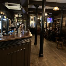 Thomas Rigby's - Interior