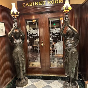 Old Ebbitt Grill - Bars Near Me - Washington, DC, District of Columbia