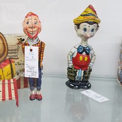 user provided Randy's Toy Shop photo