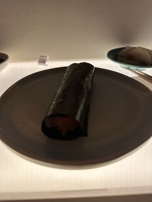 PARI PARI Handroll Bar by null