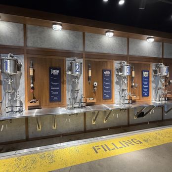Heaven Hill Bourbon Experience - DIY bottling - Tours Near Me - Bardstown, Kentucky Heaven Hill Bourbon Experience - DIY bottling - Tours Near Me - Bardstown, Kentucky