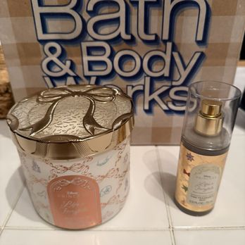 Bath & Body Works - Cosmetics & Beauty Supply Near Me - Boca Raton, Florida