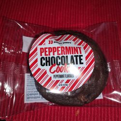 Jimmy John's - Free cookie peppermint chocolate cookie