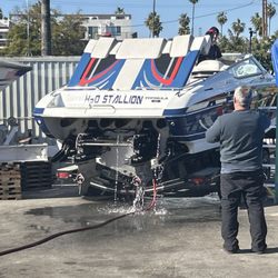 Bpm Custom Marine - Steve is hands on specialist- meticulous work
