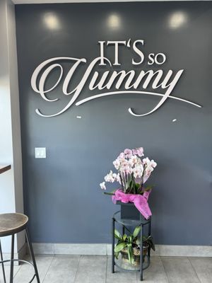 Yummy Bakery, 14041 Goldenwest St, Westminster, CA 92683, US