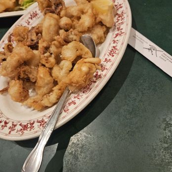 Tai Tung Chinese Restaurant - Fried calamari - Chinese Near Me - Seattle, Washington Tai Tung Chinese Restaurant - Fried calamari - Chinese Near Me - Seattle, Washington