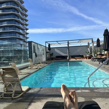 Kimpton Everly Hotel - Pool - Venues & Event Spaces Near Me - Los Angeles, California Kimpton Everly Hotel - Pool - Venues & Event Spaces Near Me - Los Angeles, California
