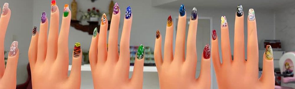 Nancy Nail & Spa Logo