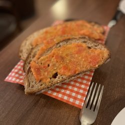 La Rueda de Tapas - Pan con tomate