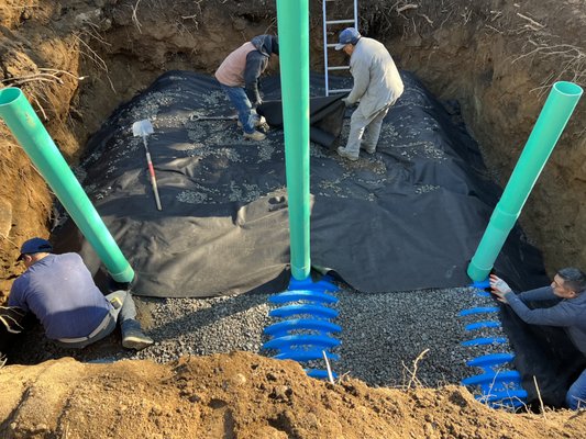 Lavariega Construccion Logo