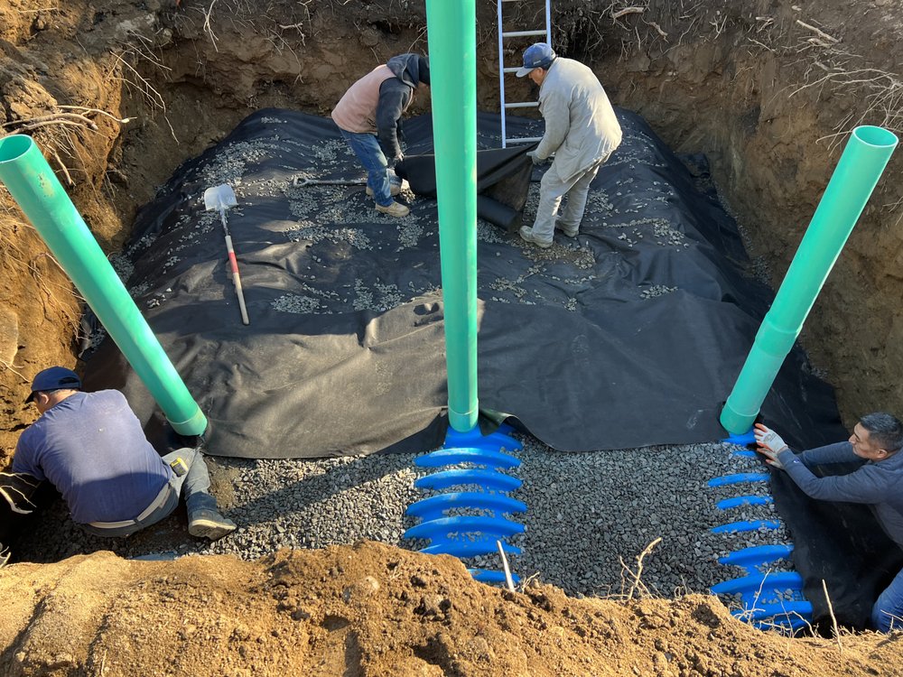 Slide of Lavariega Construccion