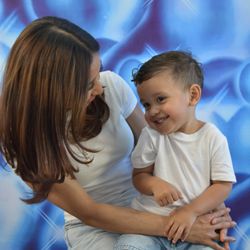 Classic Star Shots - A Mothers Love