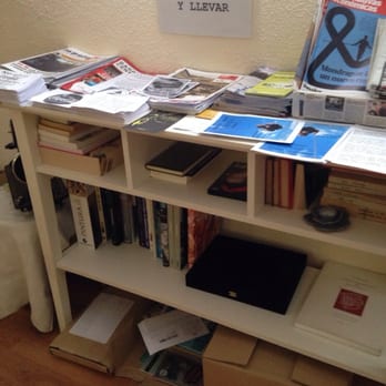 La Libre de Barrio - Bookstores Near Me - Leganés, M