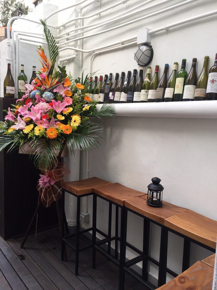 PREMIER CRU 12 Photos 高街15號, Hong Kong Wineries Phone Number Yelp