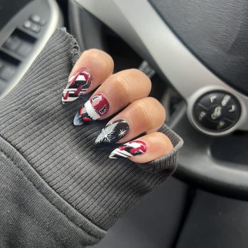 Deluxe Nail Salon - Nail Technicians Near Me - Concord, California Deluxe Nail Salon - Nail Technicians Near Me - Concord, California