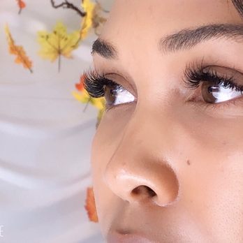Lash Pilot - Eyelash Service Near Me - Santa Monica, California Lash Pilot - Eyelash Service Near Me - Santa Monica, California