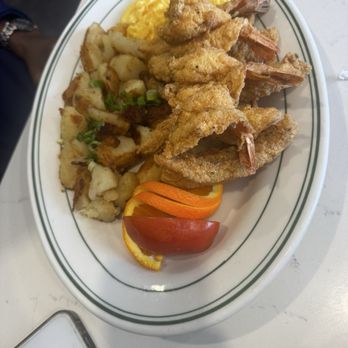 Flavor Table - Shrimp and catfish plate - Cajun/Creole Near Me - Los Angeles, California