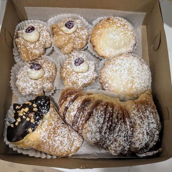 Italian Bakery - Fried zeppole, mini pie with custard, mushroom with hazelnut, and lobster tail - Bakeries Near Me - Addison, Illinois