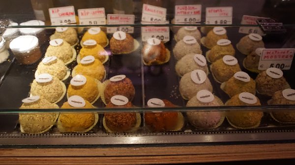 Balls & Glory by null