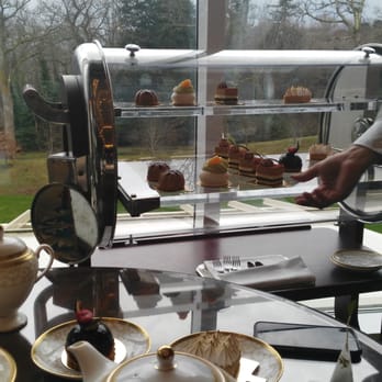 Powerscourt Hotel Autograph Collection - Dessert cart - Hotels Near Me - Enniskerry, WW Powerscourt Hotel Autograph Collection - Dessert cart - Hotels Near Me - Enniskerry, WW