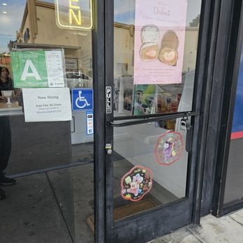 BLTea - Entrance - Bubble Tea Near Me - Los Angeles, California BLTea - Entrance - Bubble Tea Near Me - Los Angeles, California