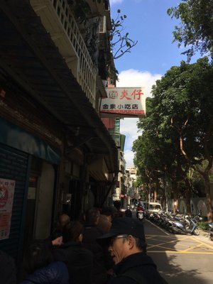 Mai Mien Yen Tsai by null