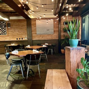 Tazza Kitchen Village District - Inside - Pizza Near Me - Raleigh, North Carolina Tazza Kitchen Village District - Inside - Pizza Near Me - Raleigh, North Carolina