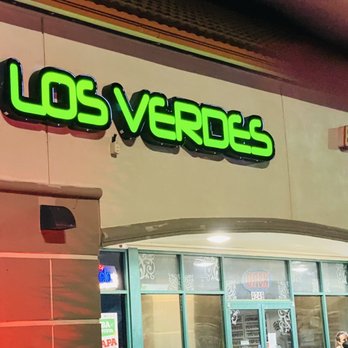 Los Verdes Doral - Front of the restaurant - Burgers Near Me - Doral, Florida