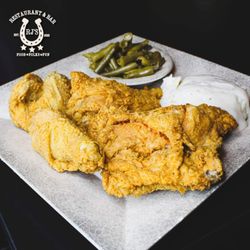 RJ's Restaurant & Bar - RJ's Fried Chicken