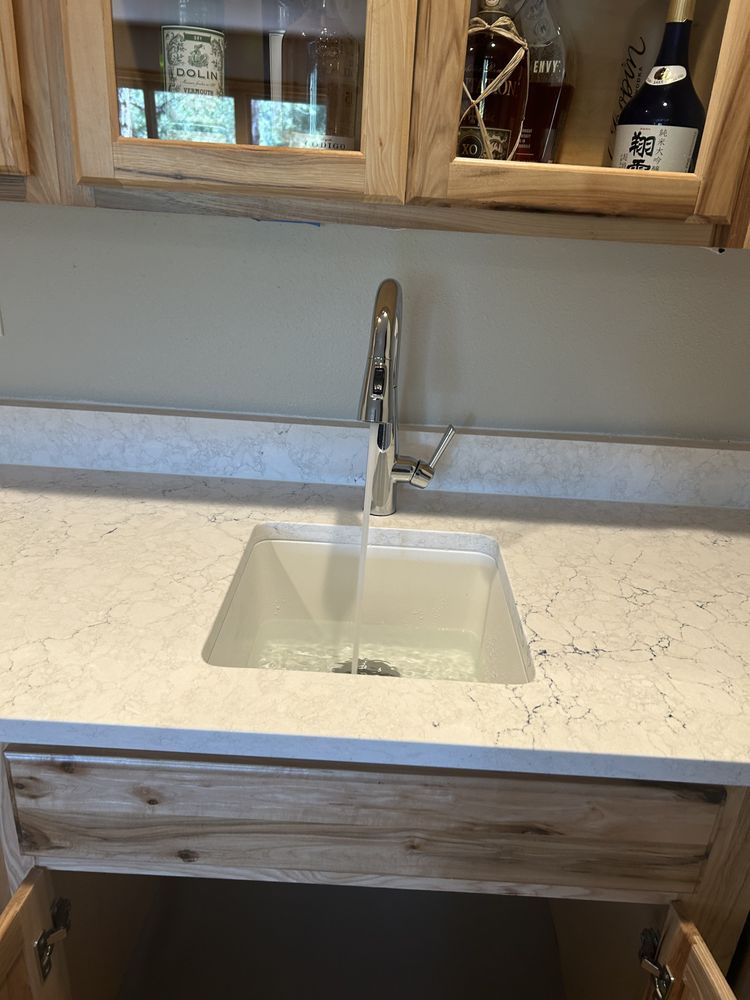 Slide of AV Handy Tech Repair