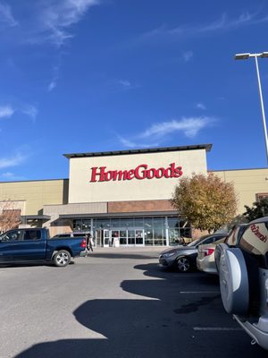 T.J. MAXX & HOMEGOODS - Updated September 2025 - 25 Photos & 18 Reviews