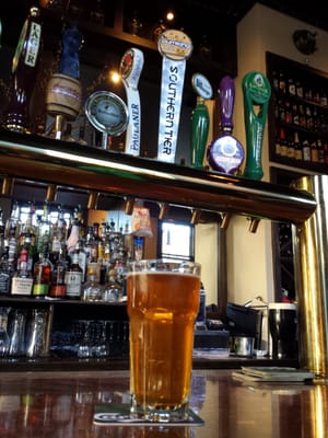 Banter Bar by null