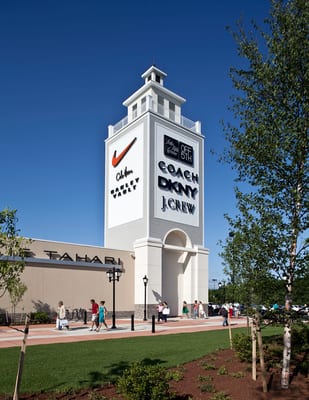Merrimack Premium Outlets by null