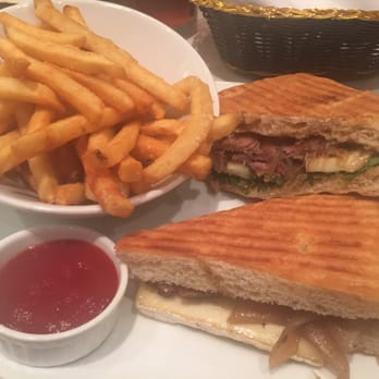 Quattro Caffe - Italian Near Me - Costa Mesa, California