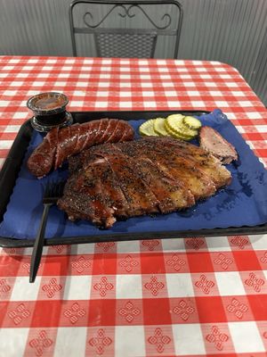 Harp Barbecue by null